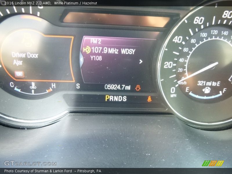 White Platinum / Hazelnut 2016 Lincoln MKZ 2.0 AWD