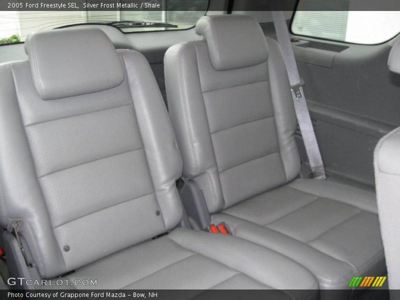 Silver Frost Metallic / Shale 2005 Ford Freestyle SEL