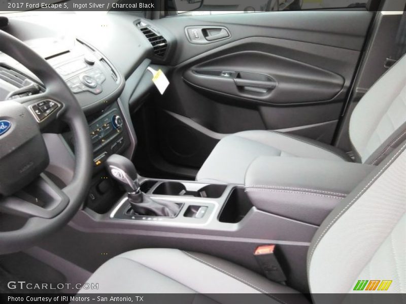 Ingot Silver / Charcoal Black 2017 Ford Escape S