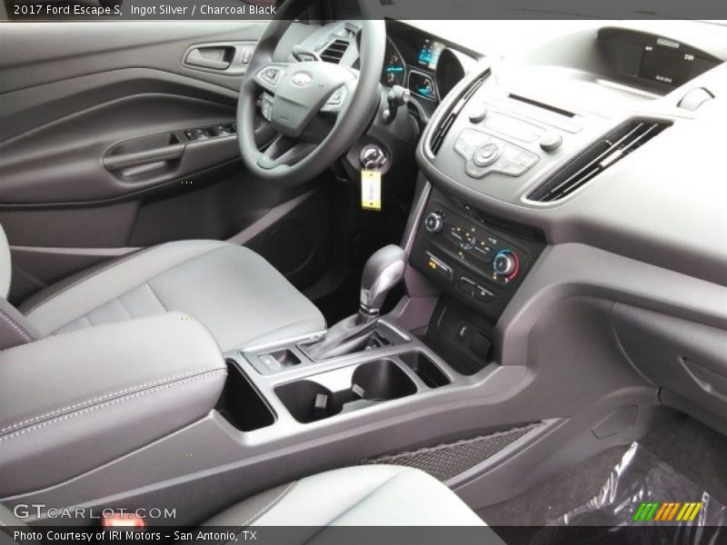 Ingot Silver / Charcoal Black 2017 Ford Escape S