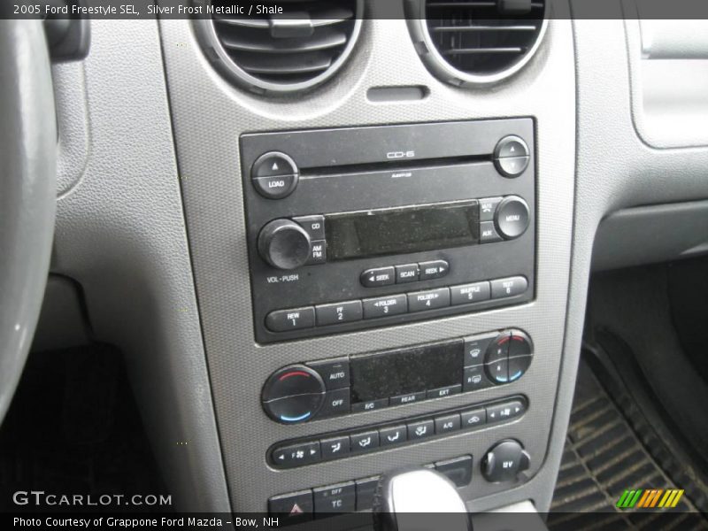 Silver Frost Metallic / Shale 2005 Ford Freestyle SEL