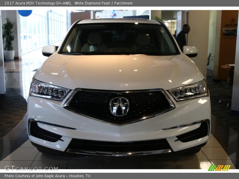 White Diamond Pearl / Parchment 2017 Acura MDX Technology SH-AWD