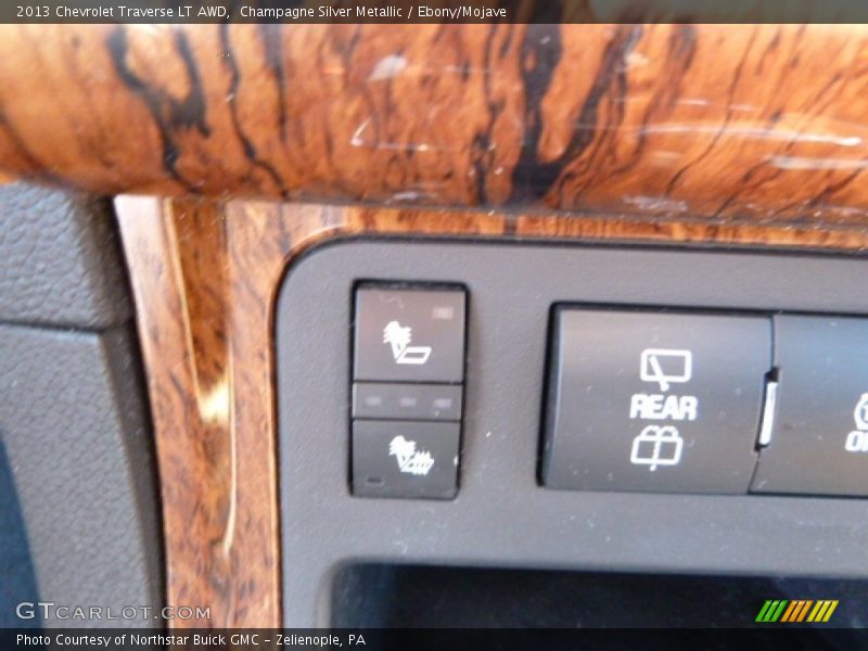 Champagne Silver Metallic / Ebony/Mojave 2013 Chevrolet Traverse LT AWD