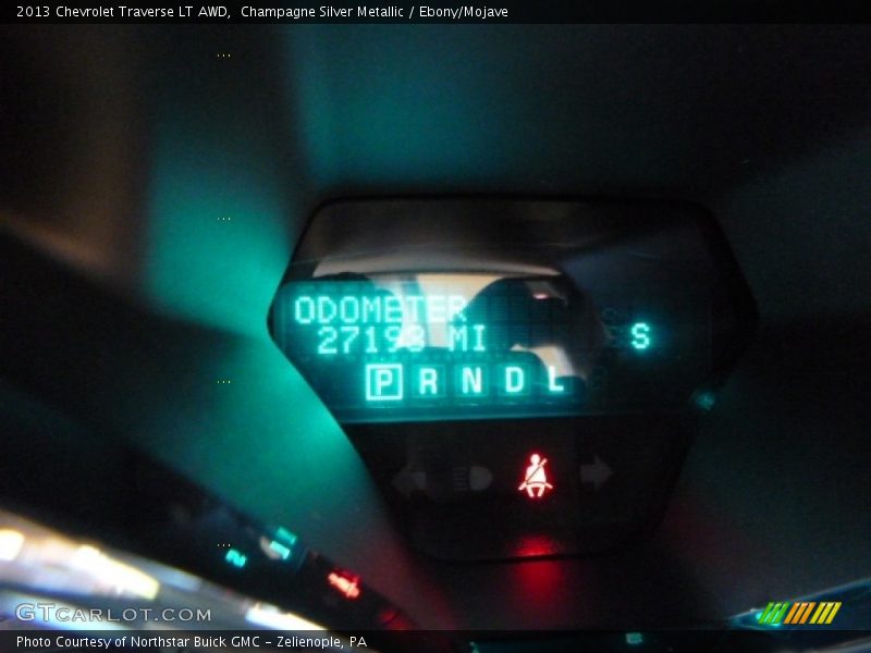Champagne Silver Metallic / Ebony/Mojave 2013 Chevrolet Traverse LT AWD