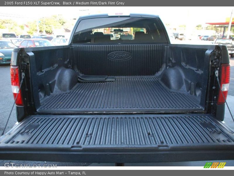 Black / Medium Flint/Dark Flint Grey 2005 Ford F150 XLT SuperCrew