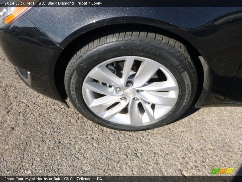 Black Diamond Tricoat / Ebony 2014 Buick Regal FWD