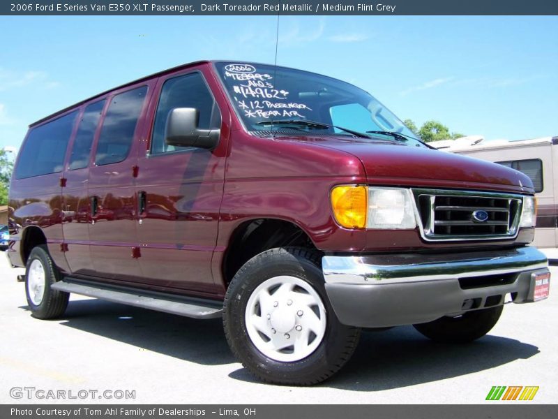 Dark Toreador Red Metallic / Medium Flint Grey 2006 Ford E Series Van E350 XLT Passenger