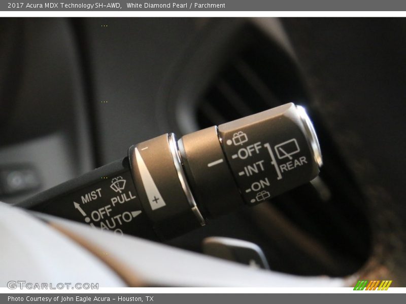 Controls of 2017 MDX Technology SH-AWD