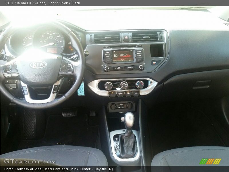 Bright Silver / Black 2013 Kia Rio EX 5-Door