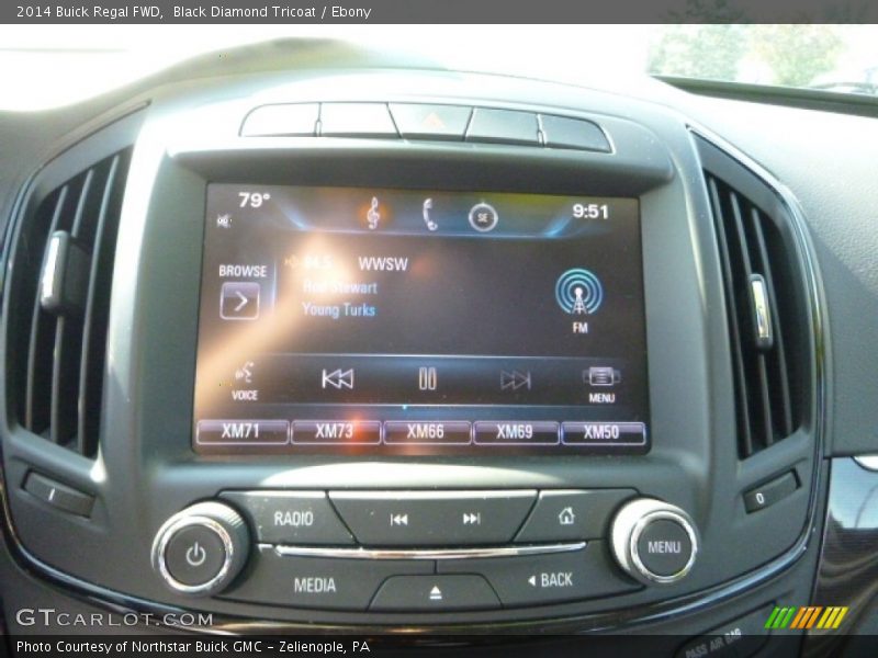 Black Diamond Tricoat / Ebony 2014 Buick Regal FWD