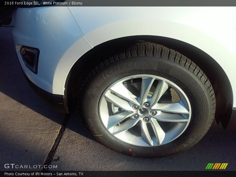 White Platinum / Ebony 2016 Ford Edge SEL