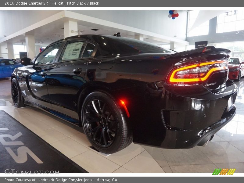 Pitch Black / Black 2016 Dodge Charger SRT Hellcat