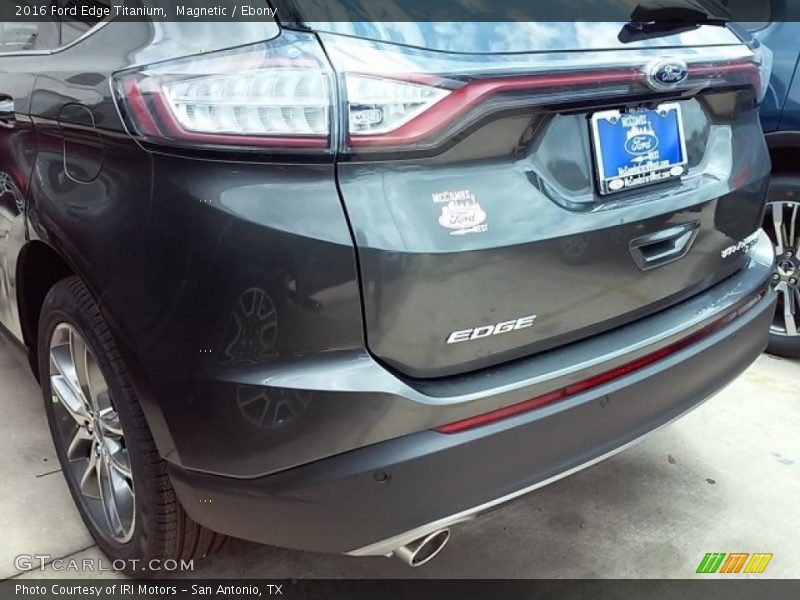 Magnetic / Ebony 2016 Ford Edge Titanium