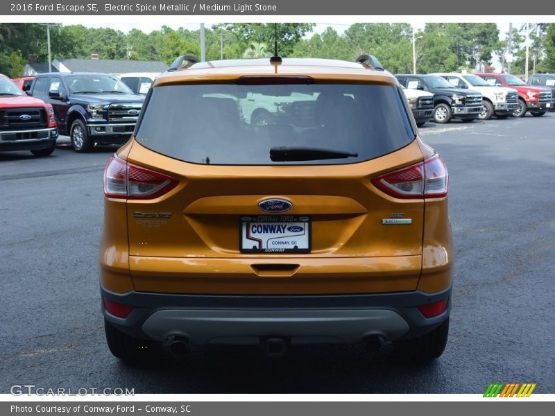 Electric Spice Metallic / Medium Light Stone 2016 Ford Escape SE