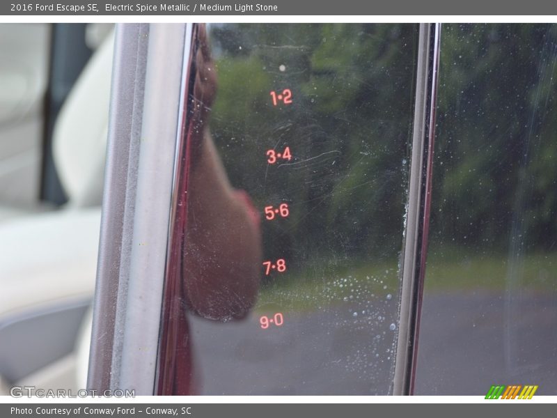 Electric Spice Metallic / Medium Light Stone 2016 Ford Escape SE