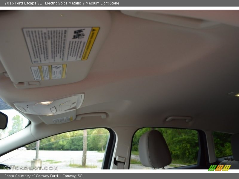 Electric Spice Metallic / Medium Light Stone 2016 Ford Escape SE