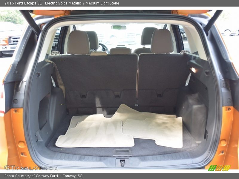 Electric Spice Metallic / Medium Light Stone 2016 Ford Escape SE