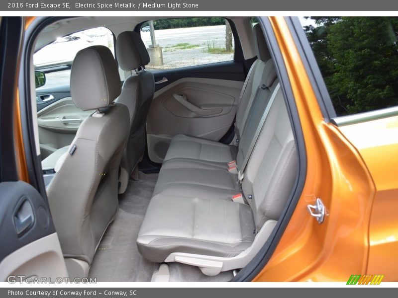 Electric Spice Metallic / Medium Light Stone 2016 Ford Escape SE