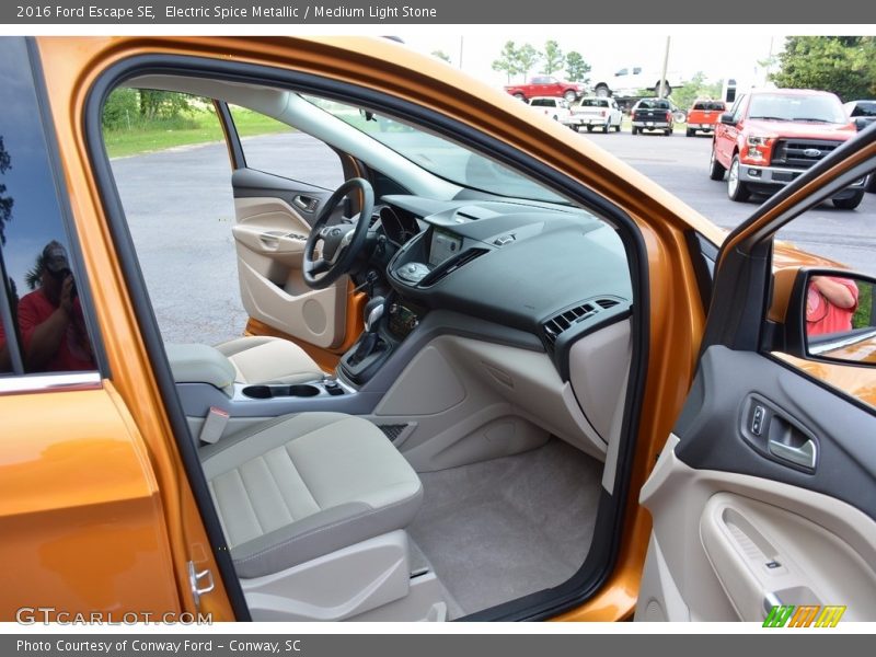 Electric Spice Metallic / Medium Light Stone 2016 Ford Escape SE