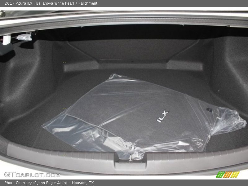 Bellanova White Pearl / Parchment 2017 Acura ILX