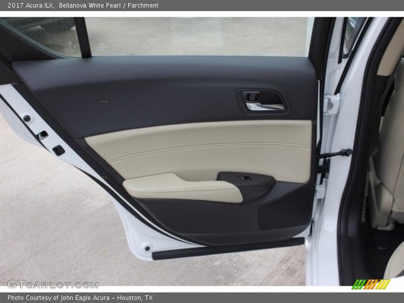 Bellanova White Pearl / Parchment 2017 Acura ILX