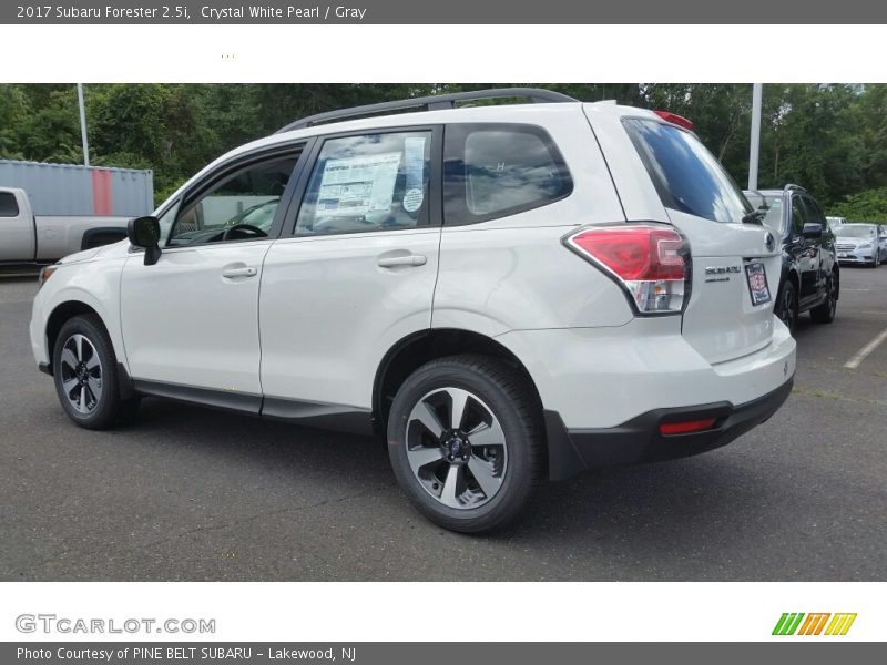 Crystal White Pearl / Gray 2017 Subaru Forester 2.5i