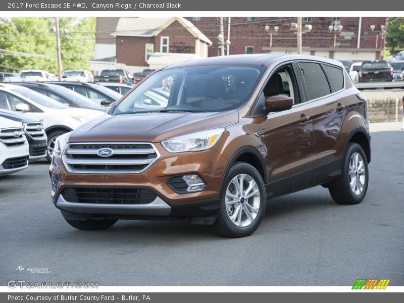 Canyon Ridge / Charcoal Black 2017 Ford Escape SE 4WD