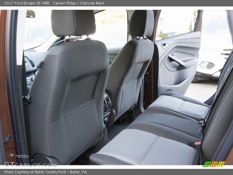 Canyon Ridge / Charcoal Black 2017 Ford Escape SE 4WD