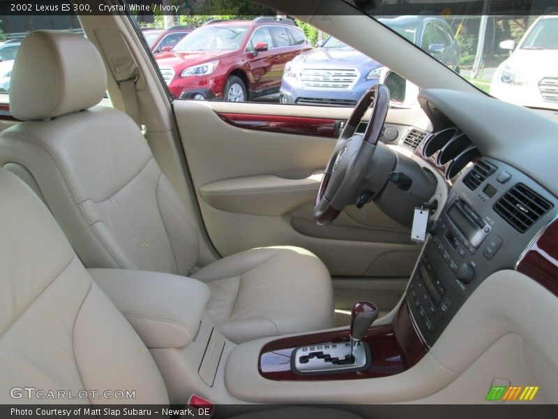 Crystal White / Ivory 2002 Lexus ES 300