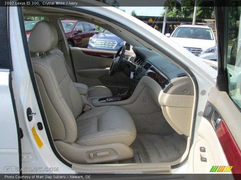 Crystal White / Ivory 2002 Lexus ES 300