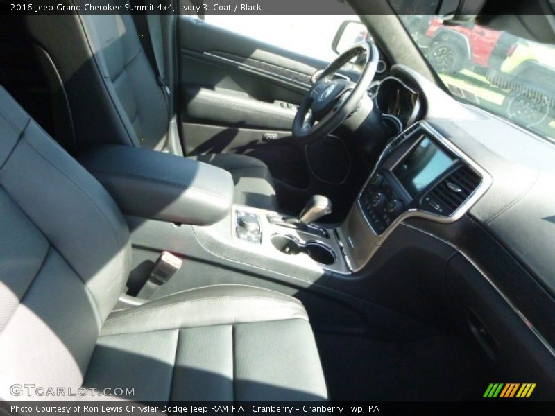 Ivory 3-Coat / Black 2016 Jeep Grand Cherokee Summit 4x4