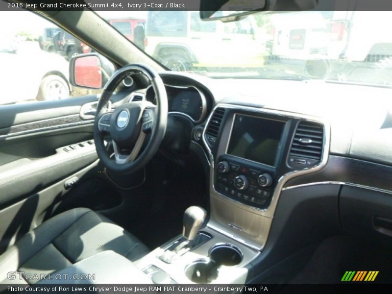 Ivory 3-Coat / Black 2016 Jeep Grand Cherokee Summit 4x4