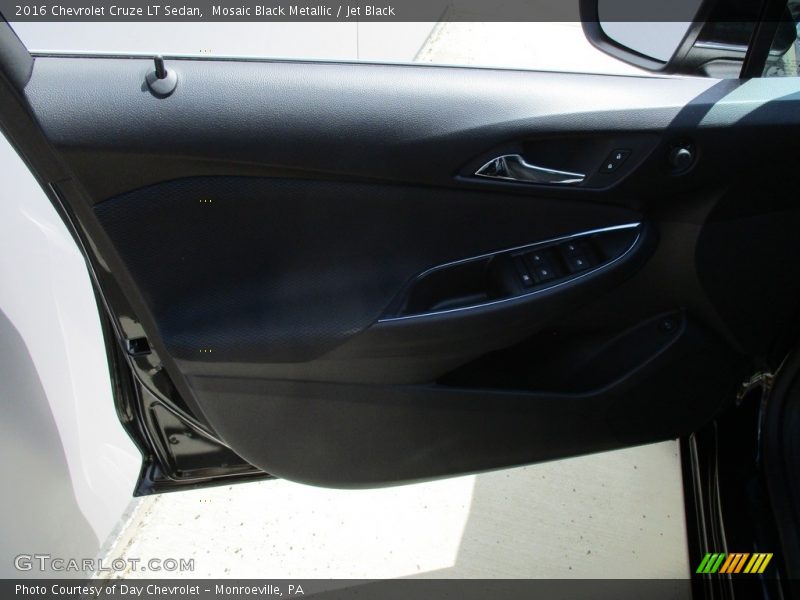 Mosaic Black Metallic / Jet Black 2016 Chevrolet Cruze LT Sedan