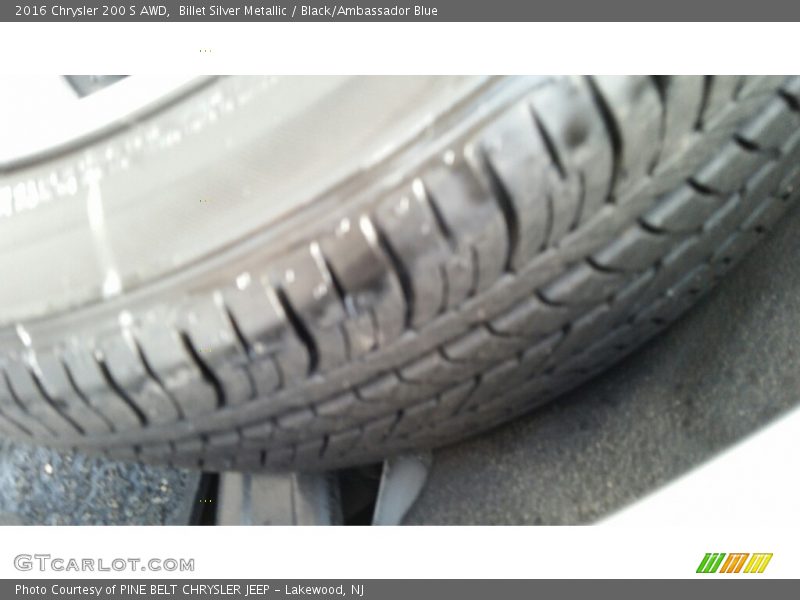 Billet Silver Metallic / Black/Ambassador Blue 2016 Chrysler 200 S AWD