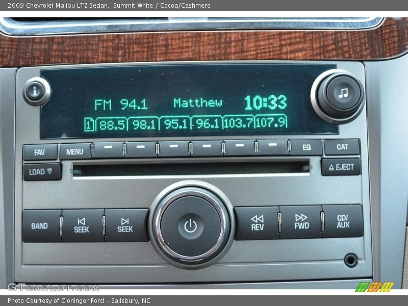 Summit White / Cocoa/Cashmere 2009 Chevrolet Malibu LTZ Sedan