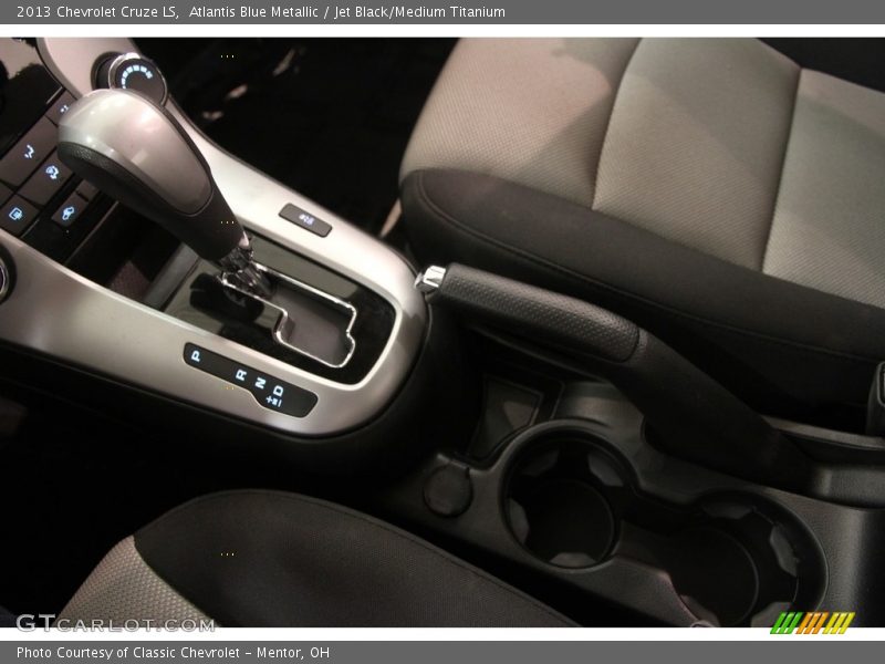Atlantis Blue Metallic / Jet Black/Medium Titanium 2013 Chevrolet Cruze LS