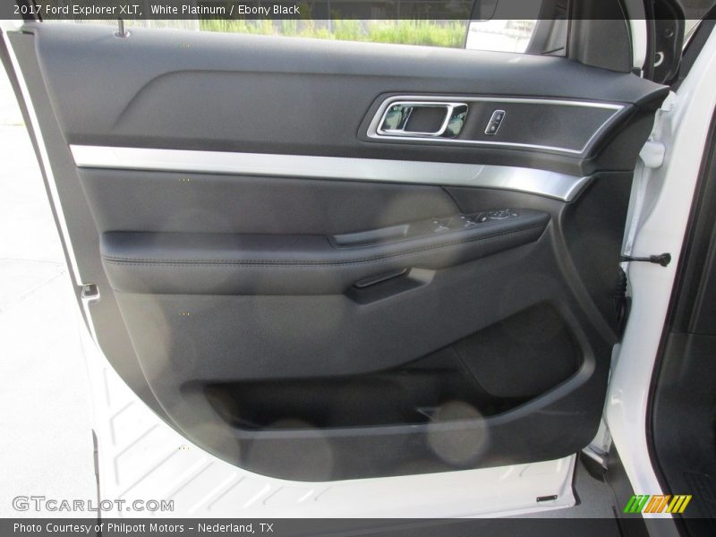 White Platinum / Ebony Black 2017 Ford Explorer XLT
