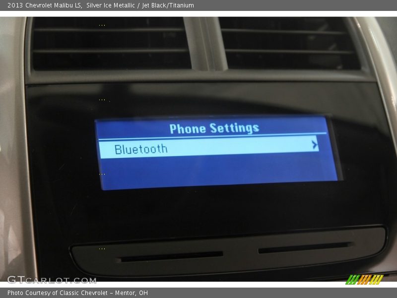 Silver Ice Metallic / Jet Black/Titanium 2013 Chevrolet Malibu LS