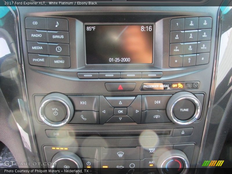 White Platinum / Ebony Black 2017 Ford Explorer XLT