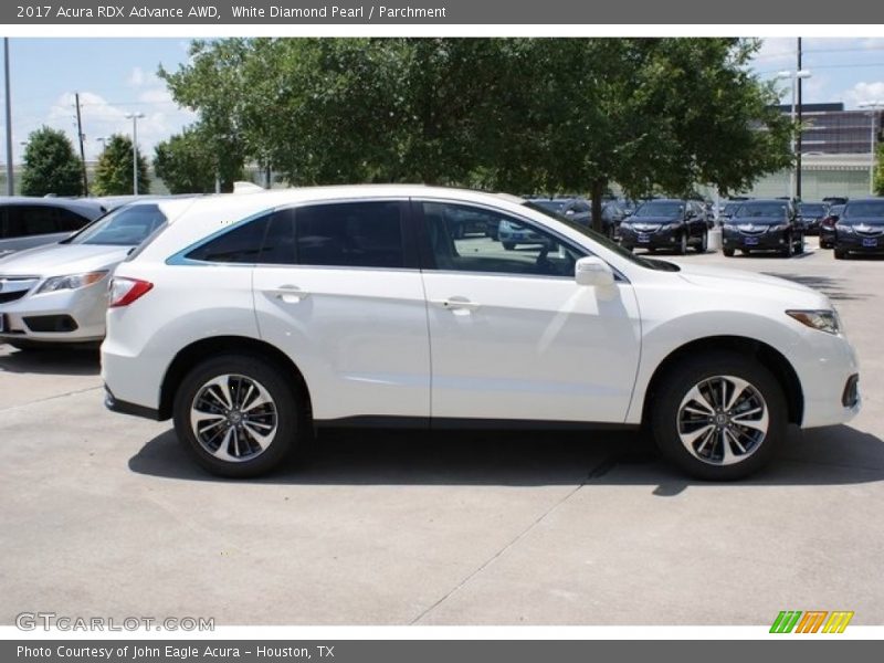 White Diamond Pearl / Parchment 2017 Acura RDX Advance AWD