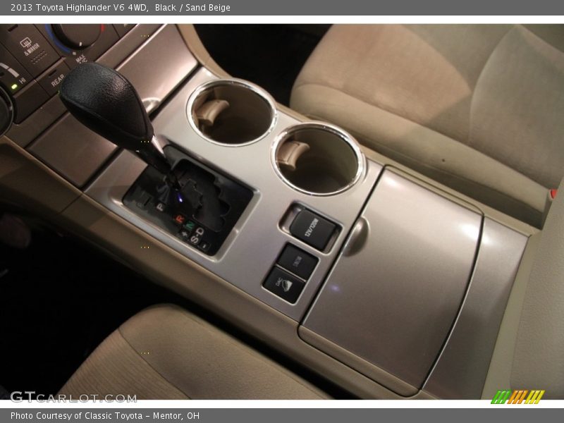 Black / Sand Beige 2013 Toyota Highlander V6 4WD