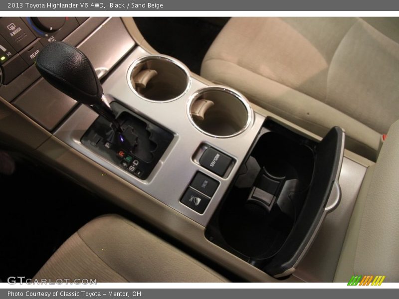 Black / Sand Beige 2013 Toyota Highlander V6 4WD
