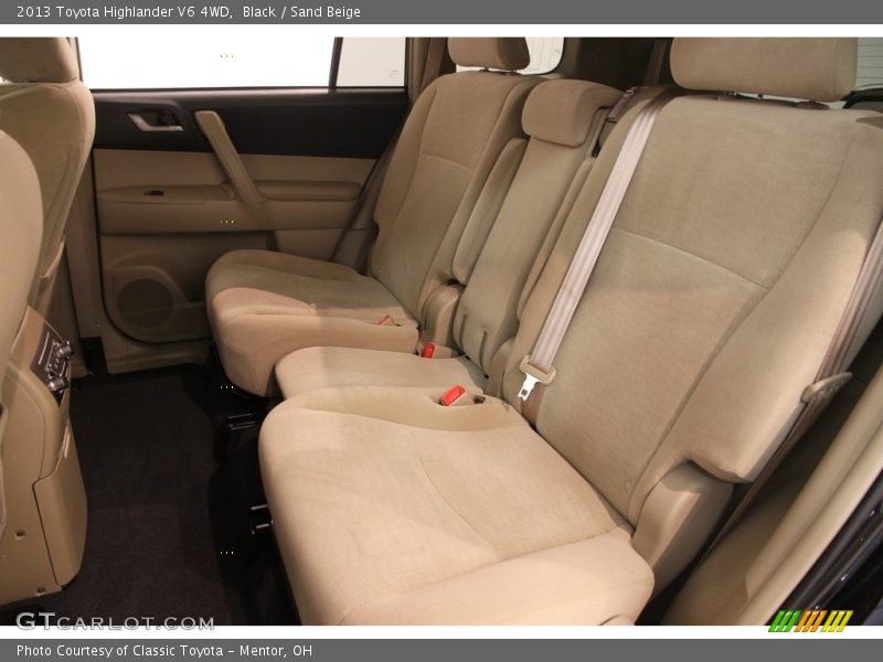 Black / Sand Beige 2013 Toyota Highlander V6 4WD