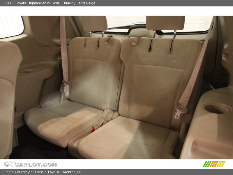 Black / Sand Beige 2013 Toyota Highlander V6 4WD