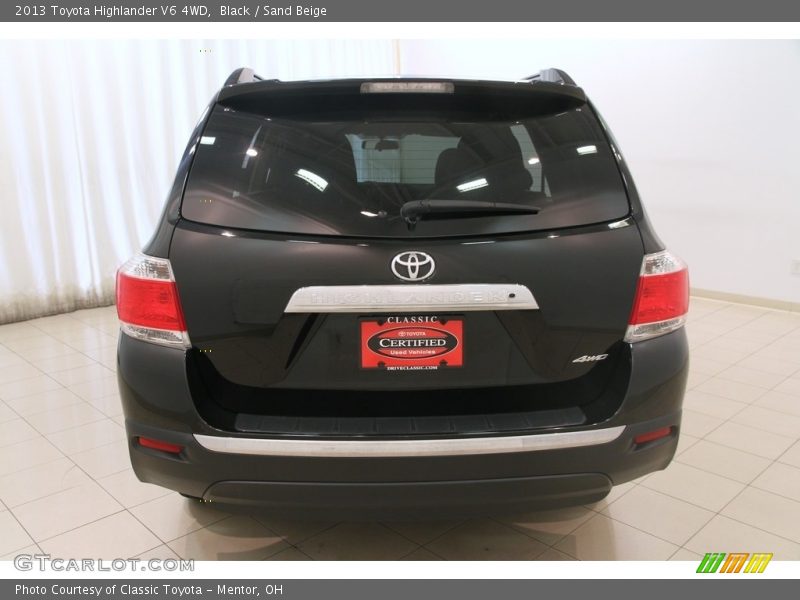 Black / Sand Beige 2013 Toyota Highlander V6 4WD
