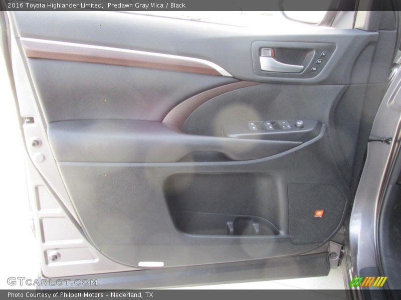 Predawn Gray Mica / Black 2016 Toyota Highlander Limited