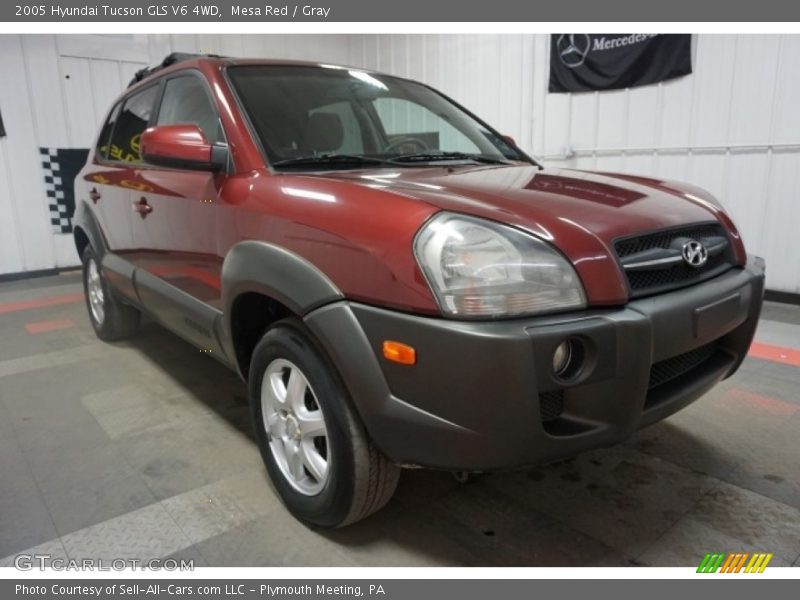 Mesa Red / Gray 2005 Hyundai Tucson GLS V6 4WD