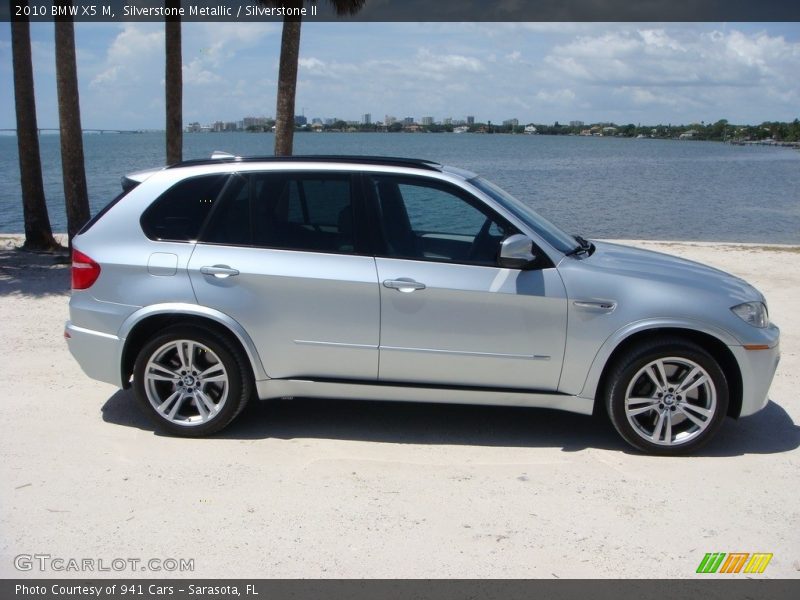 Silverstone Metallic / Silverstone II 2010 BMW X5 M