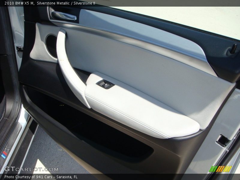 Silverstone Metallic / Silverstone II 2010 BMW X5 M