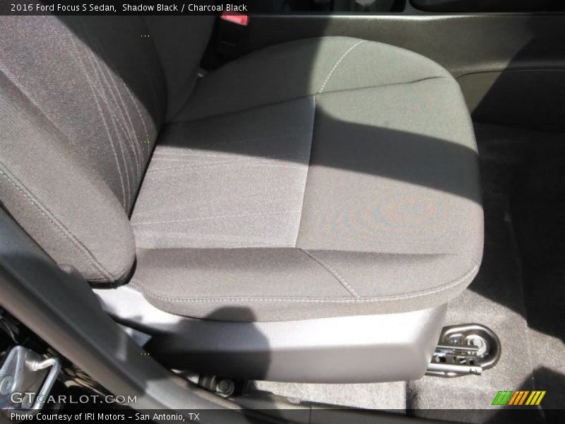 Shadow Black / Charcoal Black 2016 Ford Focus S Sedan